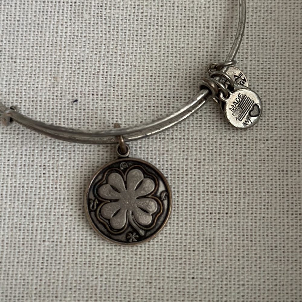 Alex and Ani - Four Leaf Clover Bracelet Bangle